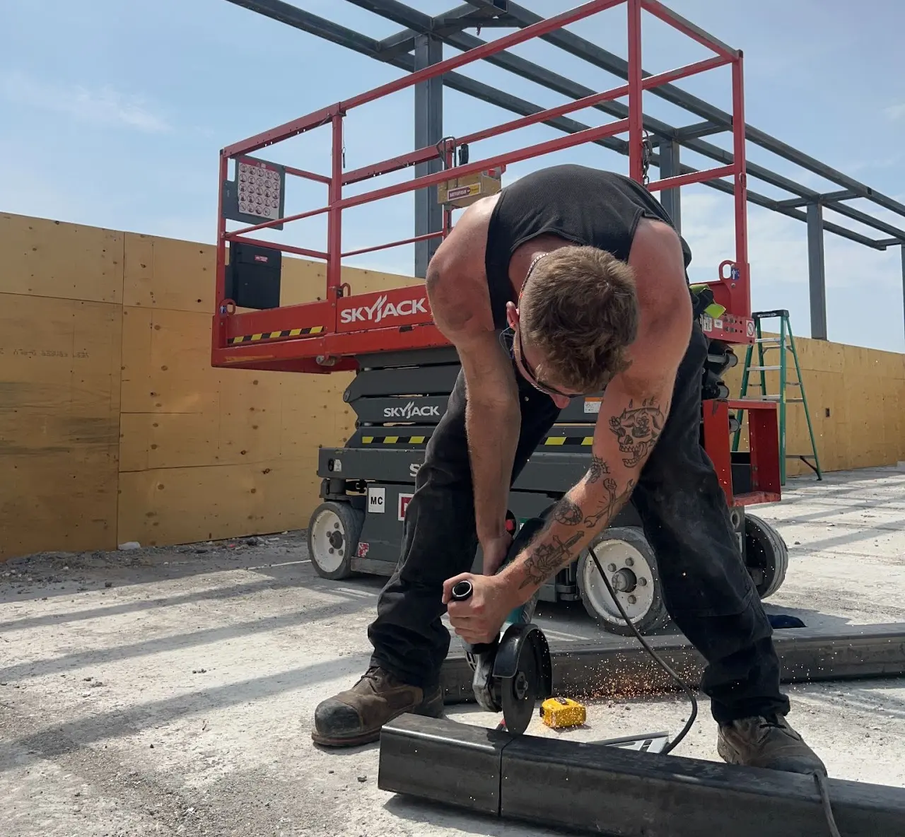 529 Fabrication tradesperson fitting steel on a construction site
